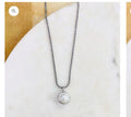 Vintage pearl necklace